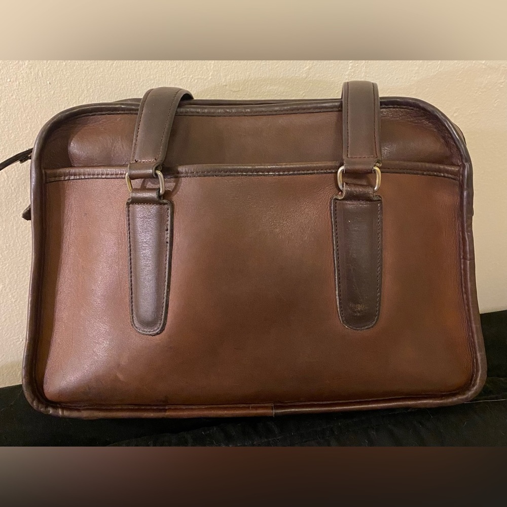 Vintage Coach Skinny Flight Bag Mocha/Tabac Shoulder Purse